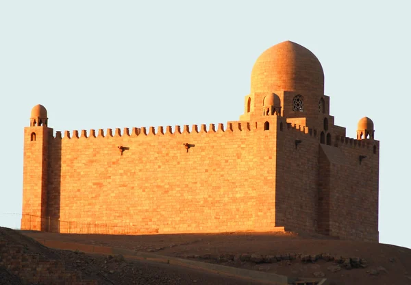 Παλιό Φρούριο Θωρηκτό Ουρανό Και Τούβλο Αστέρι Στην Oman Μοσχάτο — Φωτογραφία Αρχείου