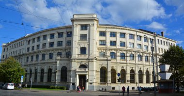 RIGA LATVIA EPTEMBER 14 Eylül 2015: Riga 'daki tüm binaların üçte birinden fazlası bu eşsiz mimari tasarım tarzının örnekleridir. 