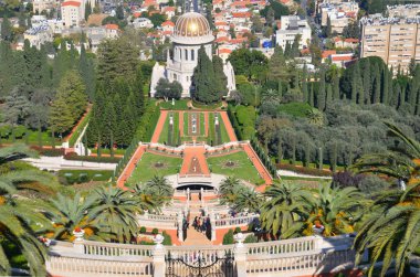 HAIFA ISRAEL 06: 16: Bahai bahçeleri İsrail 'de ve başka yerlerde Bahai kutsal mekanlarında bulunabilir. 2008 'de Haifa ve İsrail' deki birçok Bahai kutsal yerleri Dünya Mirasları Listesi 'ne yazılmıştır.