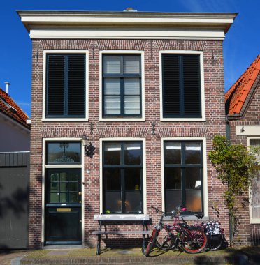 EDAM NETHERLAND 01 Ekim 2015: Hollanda 'nın kuzeybatı Hollanda eyaletinde yer alan bir şehirdir. Volendam ile birleşen Edam, Edam Volendam belediyesini oluşturur.. 