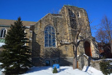 MONTREAL QUEBEC CANADA 0118: St. Matthias Kilisesi kökenini St. Matthias Hıristiyan Birliği 'nin çabalarına borçludur. George 'un Kilisesi, Montreal. 