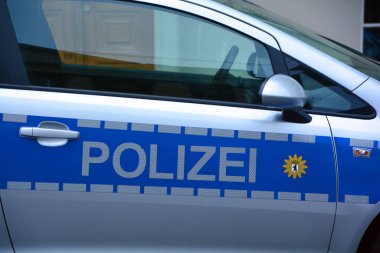 BERLİN GERMANY 09: 23: Berlin Polis Aracı veya Berliner Polisi Berlin 'in Alman Landespolizei birliğidir. Almanya 'daki kolluk kuvvetleri federal ve devlet (Arazi) daireleri arasında bölünmüş durumda.