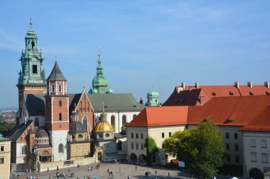 KRAKOW POLAND 09: 14: 17 Wawel Kalesi bir kale ikametgahıdır. Kral III. Kaşmir 'in emriyle inşa edildi. Kale, Polonya 'nın en büyüklerinden biri.