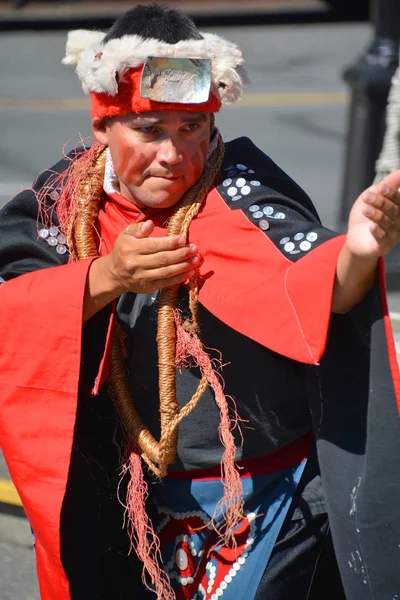 Vitória Canada Junho 2015 Índios Nativos Traje Tradicional Primeiras Nações — Fotografia de Stock