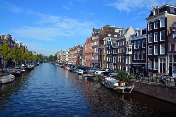 Amsterdam Niderlandy Październik 2015 Kanał Amsterdamie Został Nazwany Wenecją Północy — Zdjęcie stockowe