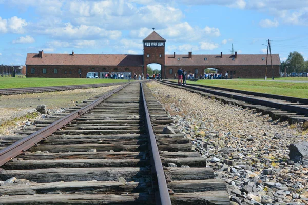 Auschwitz Birkenau Polen Der Eingang Zum Konzentrationslager Auschwitz War Ein — Stockfoto
