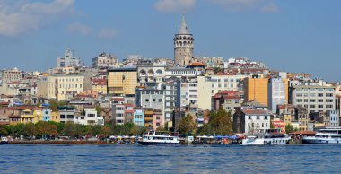 İSTANBUL TURKEY 29 Eylül: İstanbul, Türkiye 'nin Galata Karaköy mahallesi ve tarihi mimari ve ortaçağ Galerisi. 29 Eylül 2013' te İstanbul 'da Türkiye' de