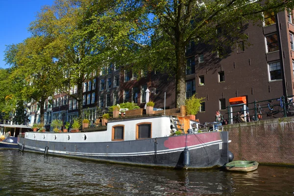 Amsterdam Pays Bas 2015 Europe Certains Des Beaux Exemples Péniches — Photo