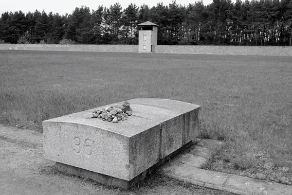 Sachsenhausen Oranienburg Duitsland Mei 2010 Kiezelstenen Joodse Grafstenen Nazi Concentratiekamp — Stockfoto