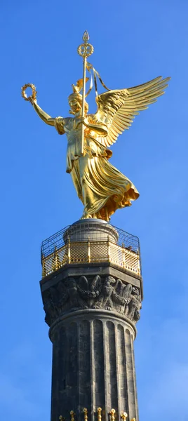 ベルリンの勝利の柱は デンマーク プロイセン戦争におけるプロイセンの勝利を記念する記念碑であり オーストリア プロイセン戦争におけるオーストリア ドイツの勝利と普仏戦争におけるフランスの勝利を記念する記念碑である — ストック写真
