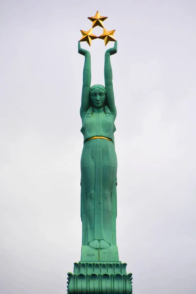 Riga Lavtia September 2015 High Monument Brivibas Piemineklis Latvian Memorial — Stock Photo, Image