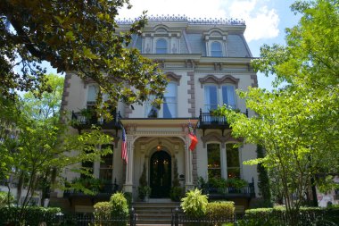 SAVANNAH GEORGIA ABD 06: 27 2016: Hamilton-Turner 1873 yılında Samuel Pugh Hamilton 'un isteği üzerine inşa edildi..
