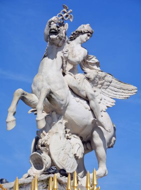 Paris, Fransa 'da eski bir heykel