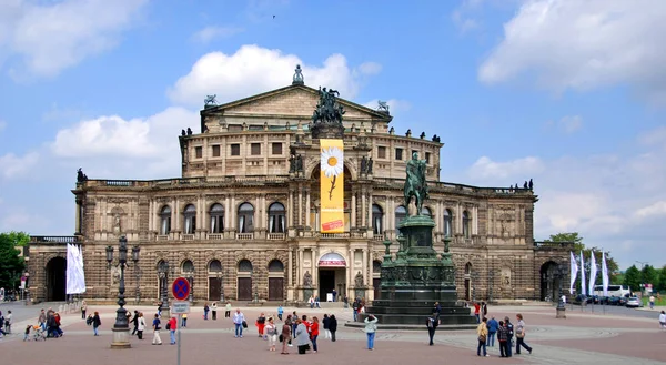 Dresden Deutschland Die Semperoper Ist Das Opernhaus Der Sächsischen Staatsoper — Stockfoto