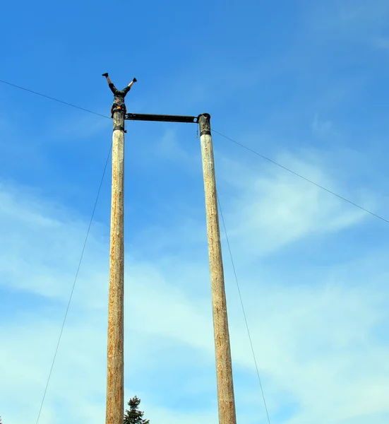 Vancouver Canada Juni 2015 Timmerklättring Grouse Mountain Lumberjack Demonstration Har — Stockfoto