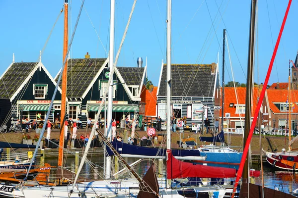 Harbor Marken 마이어 Markermeer 섬이다 반도는 이어진 둑길이나 신뢰할 수있는 — 스톡 사진