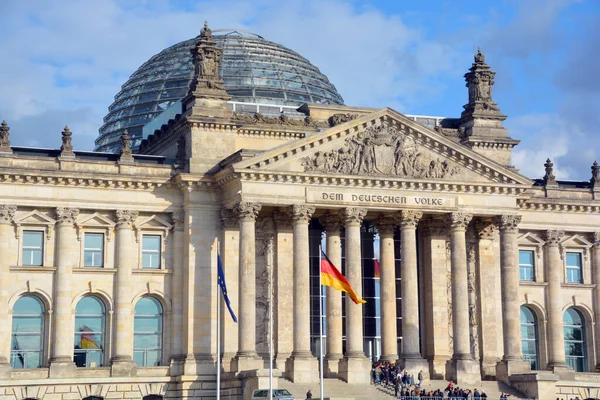 柏林德意志帝国议会 Reichstag Officially Deutscher Bundestag Plenary Arbereich Reichstagsgebaude 是柏林的一座历史性建筑 是德意志帝国帝国国会的所在地 — 图库照片