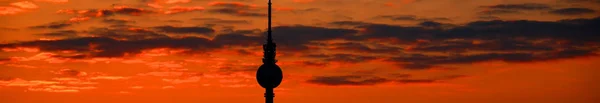 Silhouette Sunset Fernsehturm Television Tower Located Alexanderplatz Tower Constructed 1965 — Stock Photo, Image