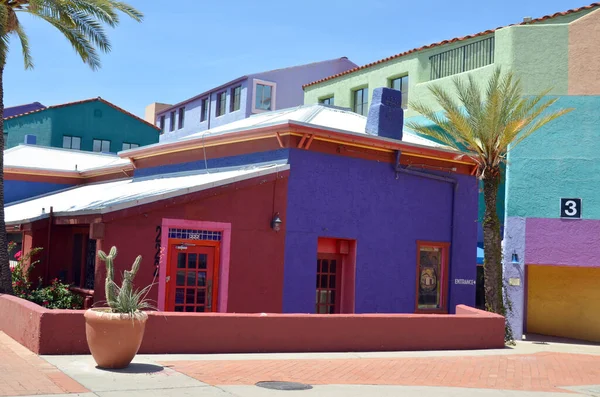 Tucson Arizona Kwietnia Kolorowy Dom Adobe Historycznej Dzielnicy Downtown Tucson — Zdjęcie stockowe