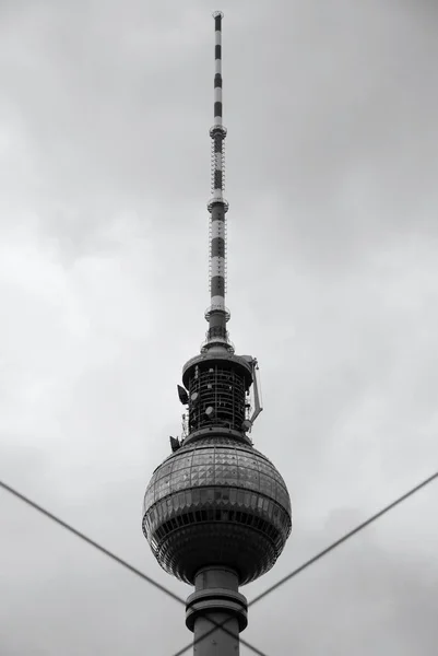 Berlijn Duitsland Mei 2010 Fernsehturm Televisie Toren Gelegen Aan Alexanderplatz — Stockfoto