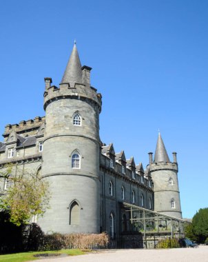 Inveraray Şatosu İskoçya 22 Mayıs 2012 'de Argyll' de Inveraray yakınlarındaki Loch Fyne kıyısında bir malikane, 22 Mayıs 2012 'de Inveraray İskoçya' sında Argyll Dükü 'nün merkezi olmuştur.