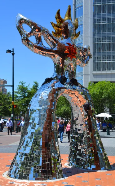 Charlotte North Carolina June 2916 Bechtler Museum Modern Art Firebird — 图库照片