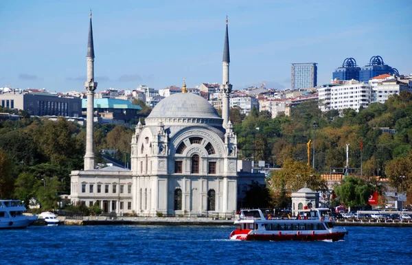 Istanbul Turquie Octobre Mosquée Ortakoy Officiellement Buyuk Mecidiye Camii Grande — Photo