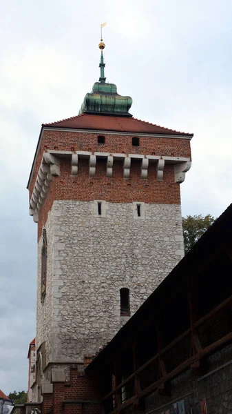 Polonia Kracow Porta San Floriano Porta Floriana Una Delle Torri — Foto Stock