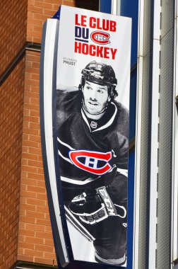 Montreal Kanada 19 Mayıs: Montreal Kanadalı Brandon Prust, 19 Mayıs 2014 'te New York Rangers ile 2. Kanadalılar Stanley Kupası 'nı diğer imtiyazlardan daha çok kazandı.