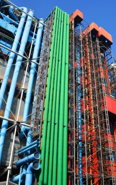 Paris, Fransa 20 Ekim 2014: Centre Georges Pompidou, Paris, Fransa. 1977 'de tamamlanan postmodern yapı Paris' in en tanınmış yapılarından biridir.. 