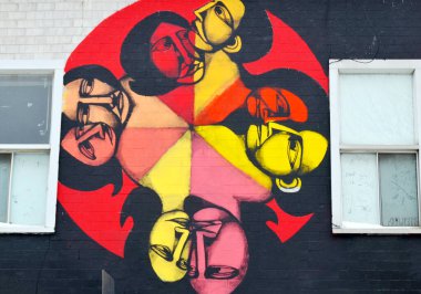 Montreal Kanada 23 Mart: Montreal 23 Mart 2014 tarihinde Montreal 'de sokak sanatı. Montreal. Arka sokaklarda ve terk edilmiş alanlarda temiz hava ve sokak sanatı aramak için mükemmel bir yer..