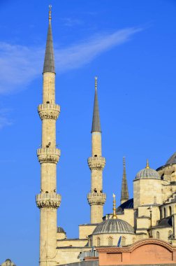 İSTANBUL TURKET Ekim 04: Sultan Ahmed Camii, Ekim 04, 2013, İstanbul, Türkiye. Sultan Ahmed Camii (Mavi Cami) İstanbul 'un en popüler turizm beldeleri üzerine.