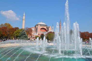 İSTANBUL SEPT. 30 Eylül 2013 'te İstanbul, Türkiye' de Ayasofya 'da. Ayasofya eski bir Ortodoks ataerkil bazilikası, sonra cami, şimdi de müze..