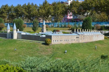 İSTANBUL TURKEY 6 EKİM: Topkap? Miniatürk Sarayı, İstanbul 'un Haliç ilçesinde yer alan bir minyatür parktır. 6 Ekim 2013 'te dünyanın en büyük minyatür parklarından biridir..