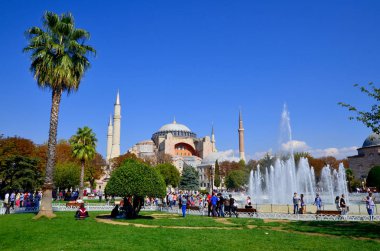 İSTANBUL SEPT. 30 Eylül 2013 'te İstanbul, Türkiye' de Ayasofya 'da. Ayasofya eski bir Ortodoks ataerkil bazilikası, sonra cami, şimdi de müze.