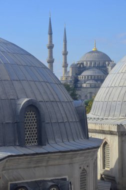 İSTANBUL TURKET Ekim 04: Sultan Ahmed Camii, Ekim 04, 2013, İstanbul, Türkiye. Sultan Ahmed Camii (Mavi Cami) İstanbul 'un en popüler turizm beldeleri üzerine.