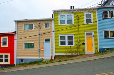 Saint John 's Newfoundland ve Labrador 12 Haziran: Renkli evler sırası 12 Haziran 2014' te Saint John 's Newfoundland ve Labrador.
