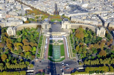 Eyfel Kulesi 'nden Paris manzarası