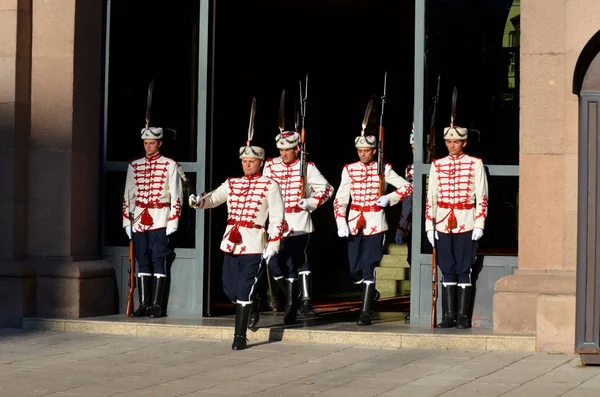 Sofia September Guard Honor Front Presidency Bulgarian Republic September 2013 — 图库照片