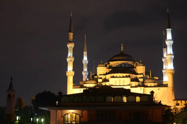 Istanbul Turquie Octobre Mosquée Sultan Ahmed Dans Nuit Octobre 2013 — Photo