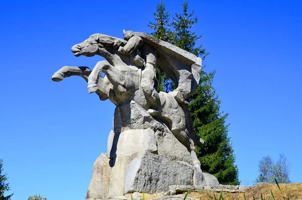 Monumento Encuentra Punto Más Alto Ciudad Koprivshtitsa Característica Metros Altura —  Fotos de Stock