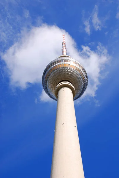 Berlim Alemanha Maio Fernsehturm Torre Televisão Localizado Alexanderplatz Berlim Alemanha — Fotografia de Stock