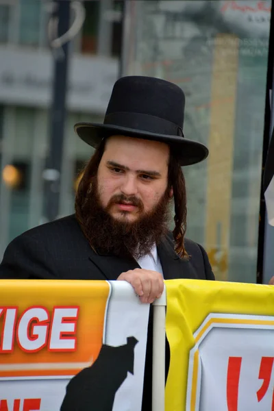 Montreal Canada Srpen Neidentifikovaní Lidé Tvoří Židovský Hasidic Ortodoxní Judaismus — Stock fotografie