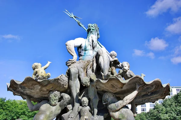 Скульптура Статуи Нептуна Месте Фонтана — стоковое фото