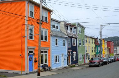 Saint John 's Newfoundland ve Labrador 12 Haziran: Renkli evler sırası 12 Haziran 2014' te Saint John 's Newfoundland ve Labrador.