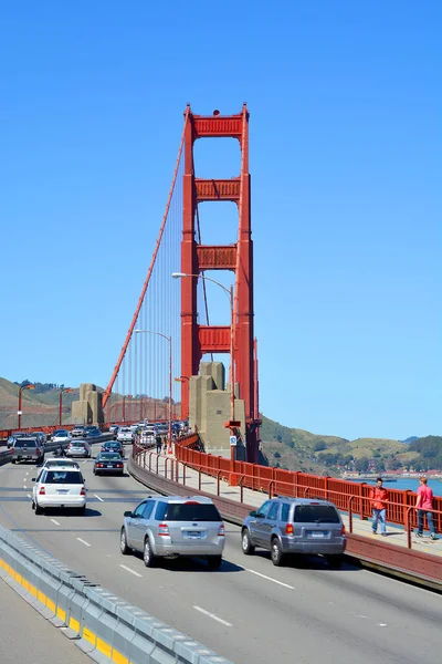 サンフランシスコ カリフォルニア州アメリカ 2015 サンフランシスコ カリフォルニア米国ゴールデン ゲート ブリッジでのサンフランシスコのゴールデン ゲート ブリッジ ゴールデン — ストック写真