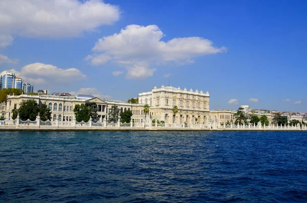 Istanbul Turquía Octubre Palacio Dolmabahce Octubre 2013 Estambul Turquía Palacio — Foto de Stock