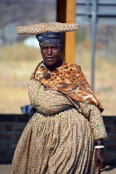 Swakopmund Namibia October 2014 Mujeres Identificadas Que Viven Barrio Mondesa — Foto de Stock