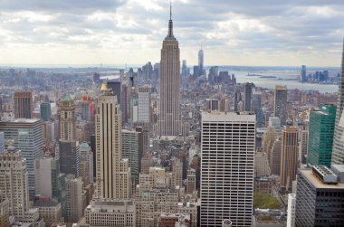 Manhattan 'ın günbatımında gökyüzü manzarası