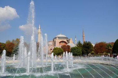 İSTANBUL SEPT. 30 Eylül 2013 'te İstanbul, Türkiye' de Ayasofya 'da. Ayasofya eski bir Ortodoks ataerkil bazilikası, sonra cami, şimdi de müze.
